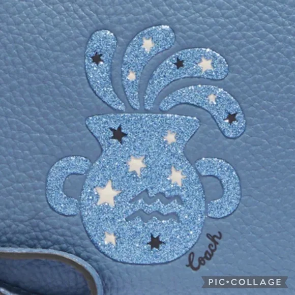 Coach corner zip wristlet with Aquarius ♒️ New 🔥 - Picture 4 of 11